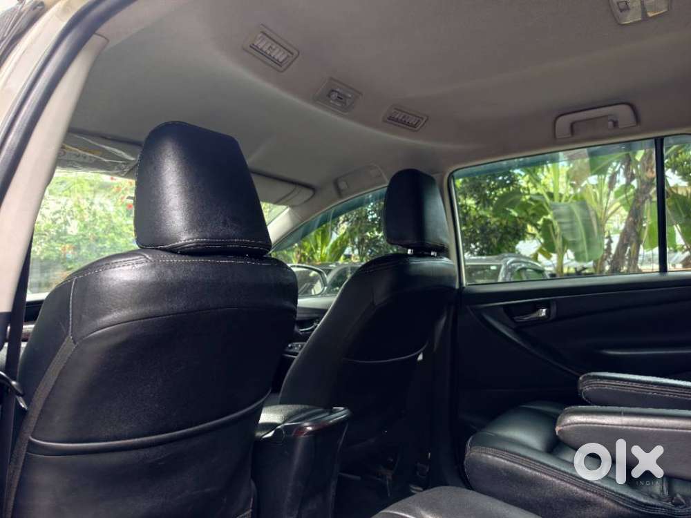 Toyota Innova Crysta 2.4 G Mt 7 Str, 2019, Diesel