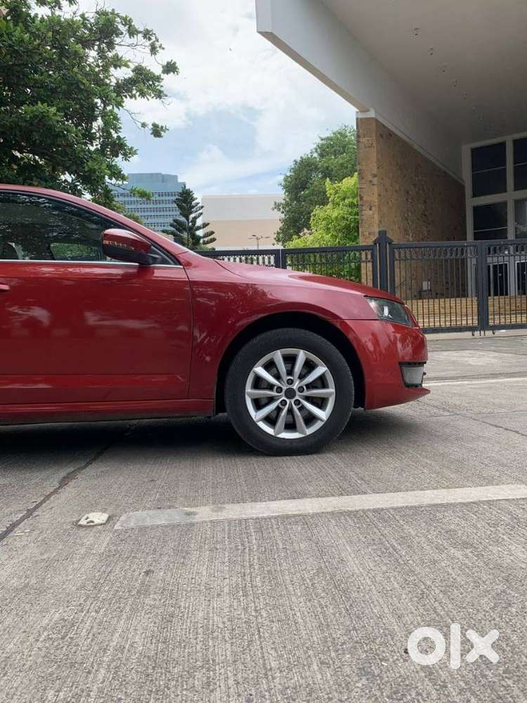 Skoda Octavia 1.8 Elegance Tsi At, 2014, Petrol