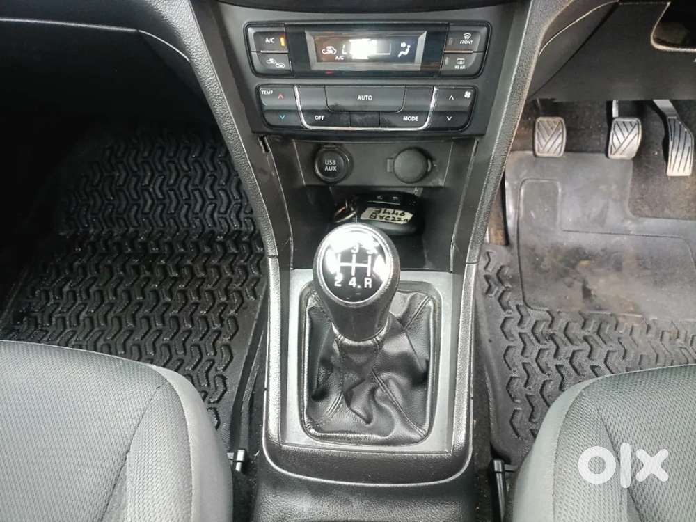 Maruti Suzuki Vitara Brezza 1.5 Zxi, 2021, Petrol