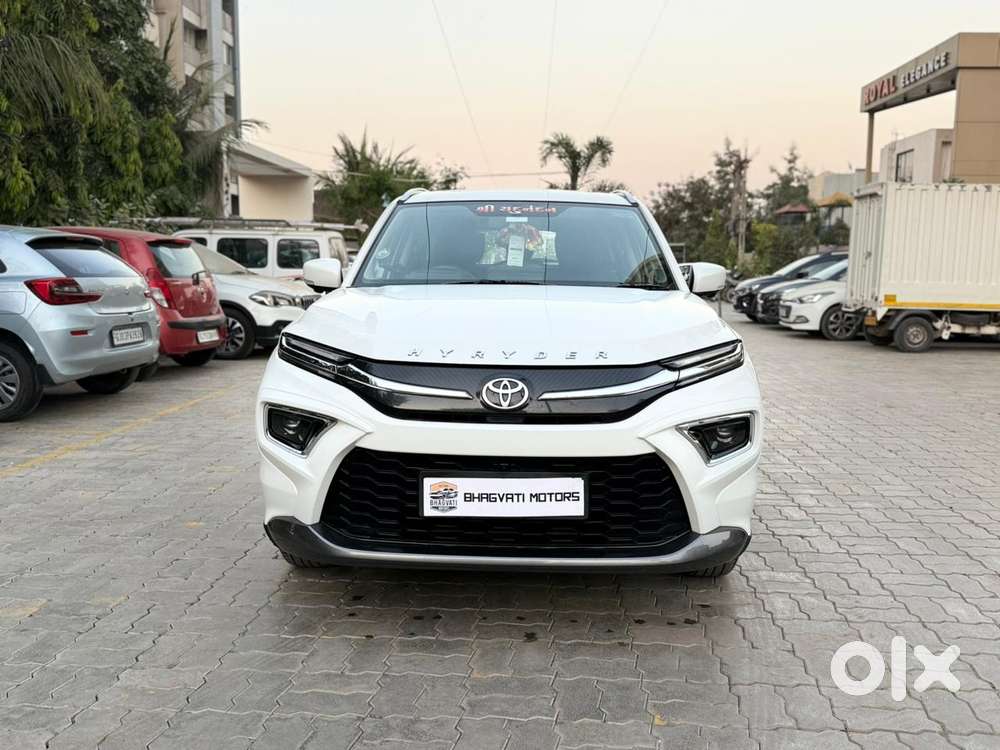 Toyota Urban Cruiser Hyryder 1.5 V Hybrid, 2024, Petrol