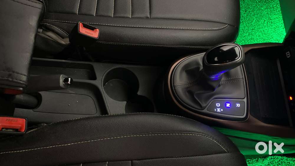 Hyundai Aura Sx Plus Automatic, 2020, Petrol