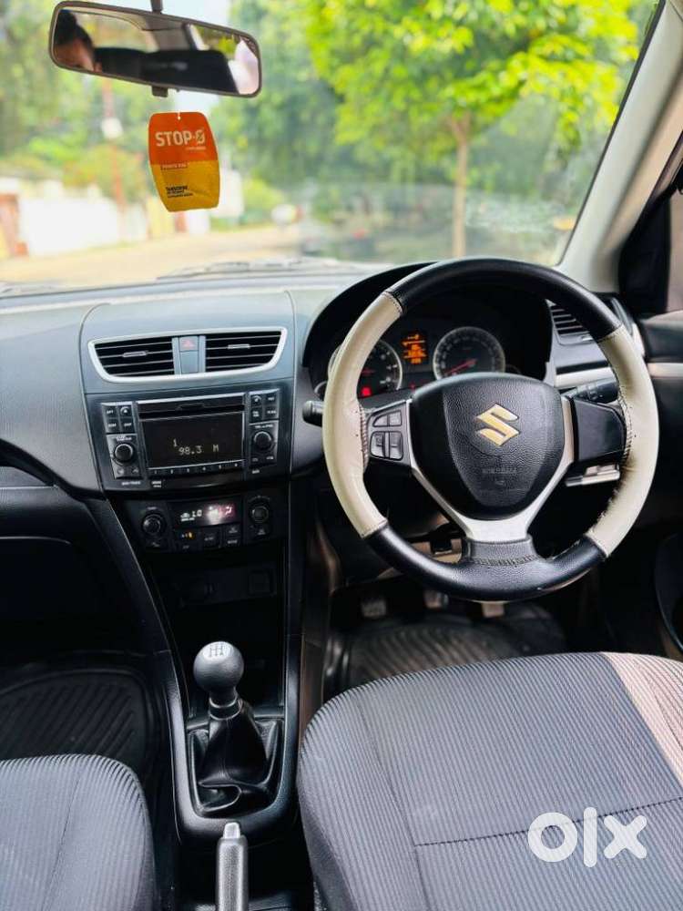 Maruti Suzuki Swift Zxi, 2014, Petrol