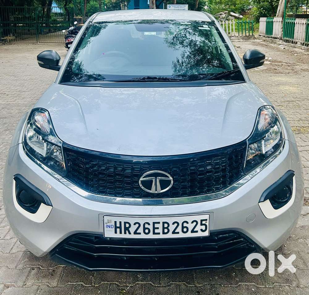 Tata Nexon 1.2 Revotron Xma Amt (s), 2019, Petrol
