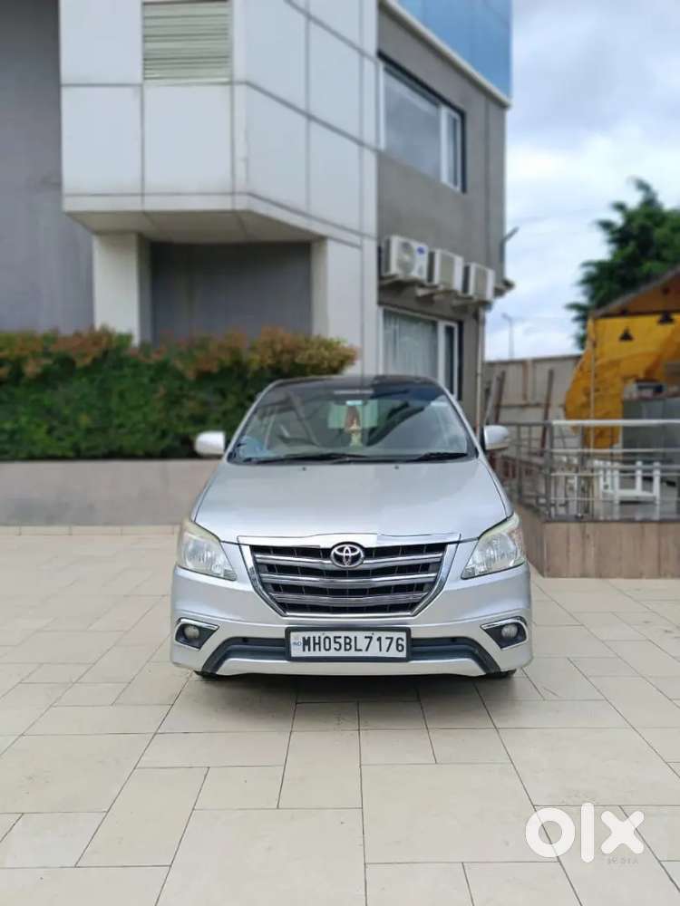 Toyota Innova 2012 V Model Diesel Good Condition