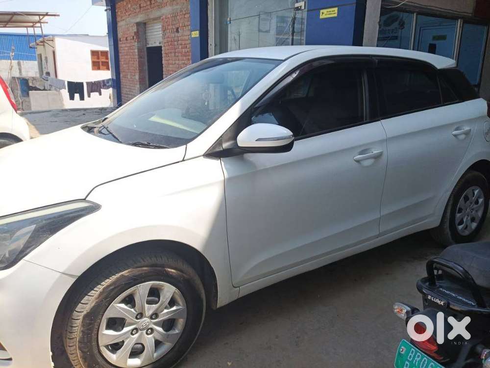 Hyundai I20 Sportz 1.2 Bs-iv, 2019, Petrol