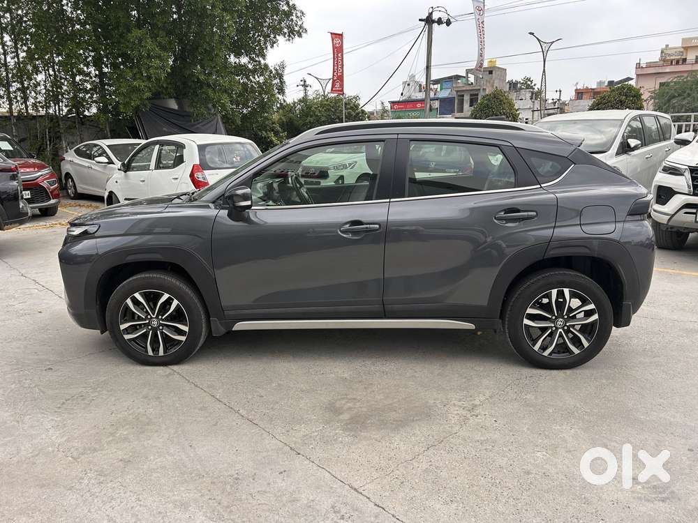 Toyota Urban Cruiser Taisor V 1.0 Petrol Mt, 2024, Petrol