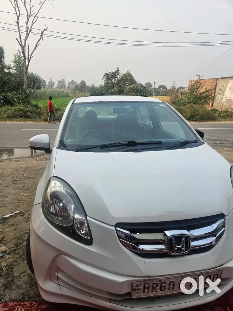 Honda Amaze 2016 Diesel Well Maintained