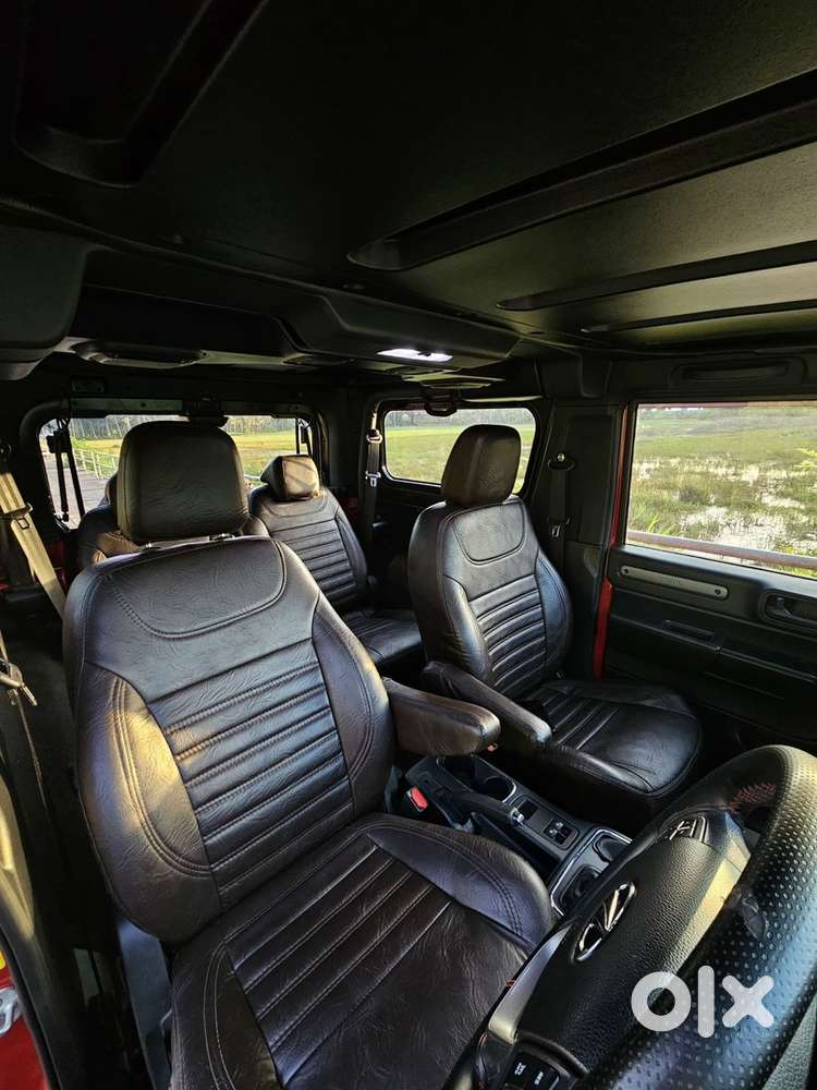 Mahindra Thar Petrol 2021