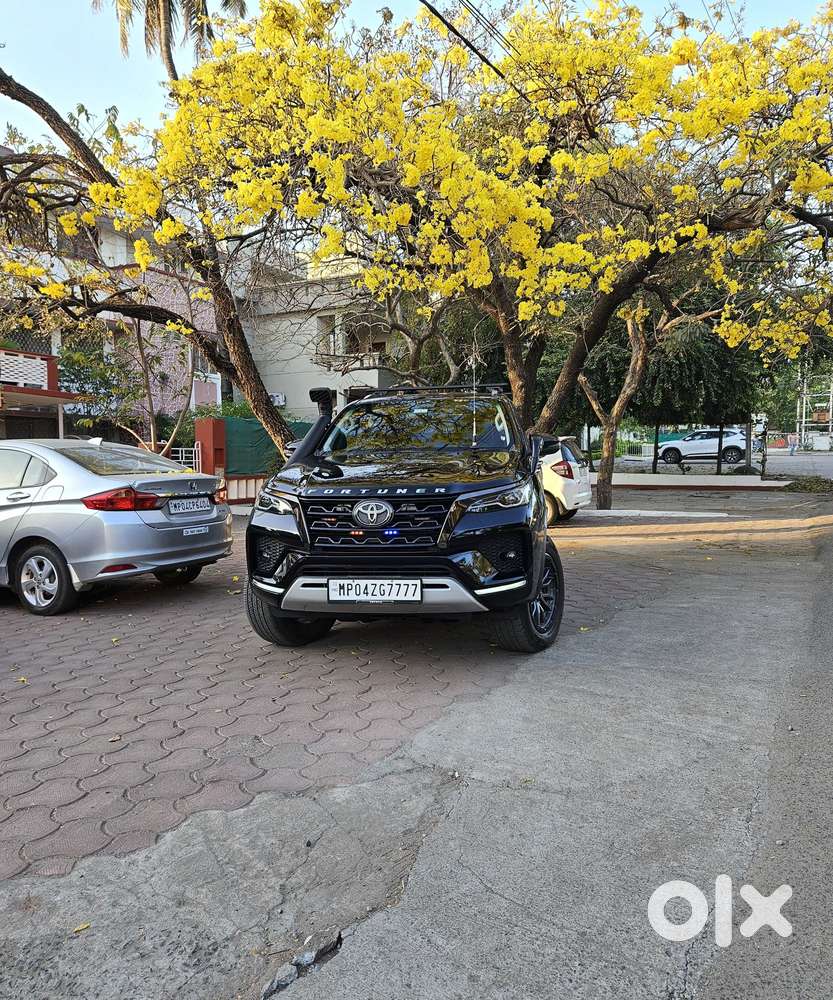 Toyota Fortuner [2021-ongoing] 2.8 2wd Diesel Mt, 2023, Diesel