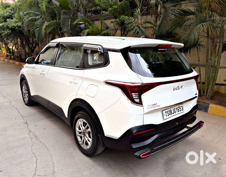 Kia Carens 1.4 Premium Turbo 7 Str, 2022, Petrol