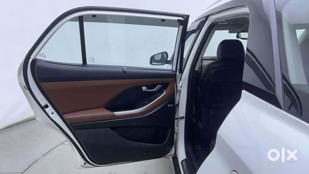 Hyundai Alcazar 1.5 Signature Diesel Mt 6 Str, 2022, Diesel