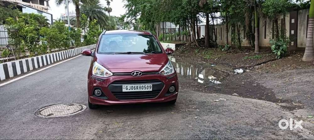 Hyundai Grand I10 1.2 Crdi Sportz 19-12-2016 Model