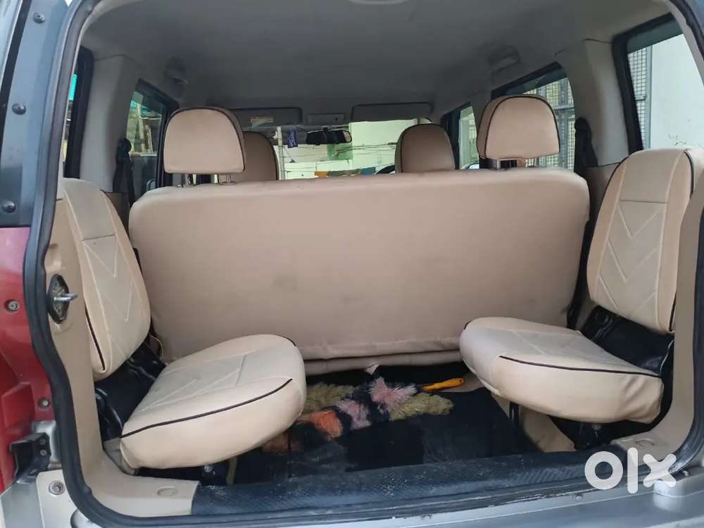 Mahindra Tuv 300 2017.