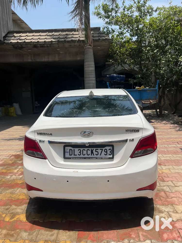 Hyundai Verna 1.6 Petrol 2015