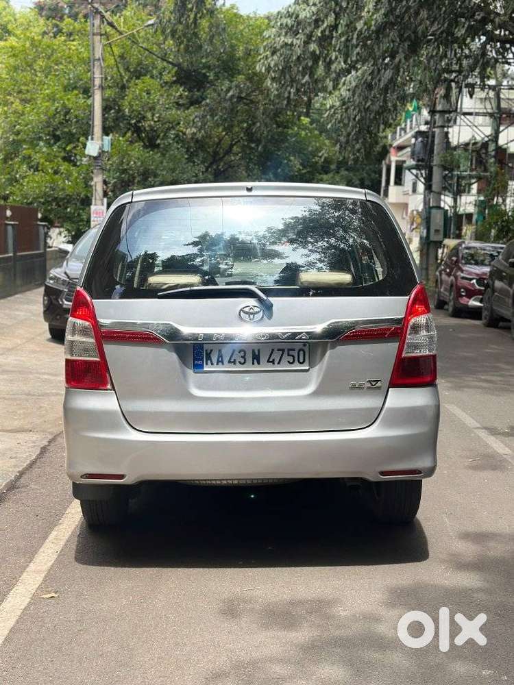 Toyota Innova 2.5 V 7 Str, 2015, Diesel