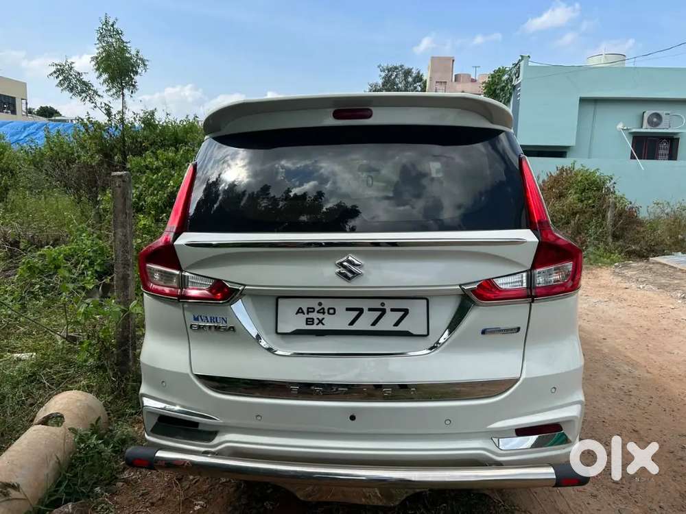 Maruti Suzuki Ertiga Vxi 2024