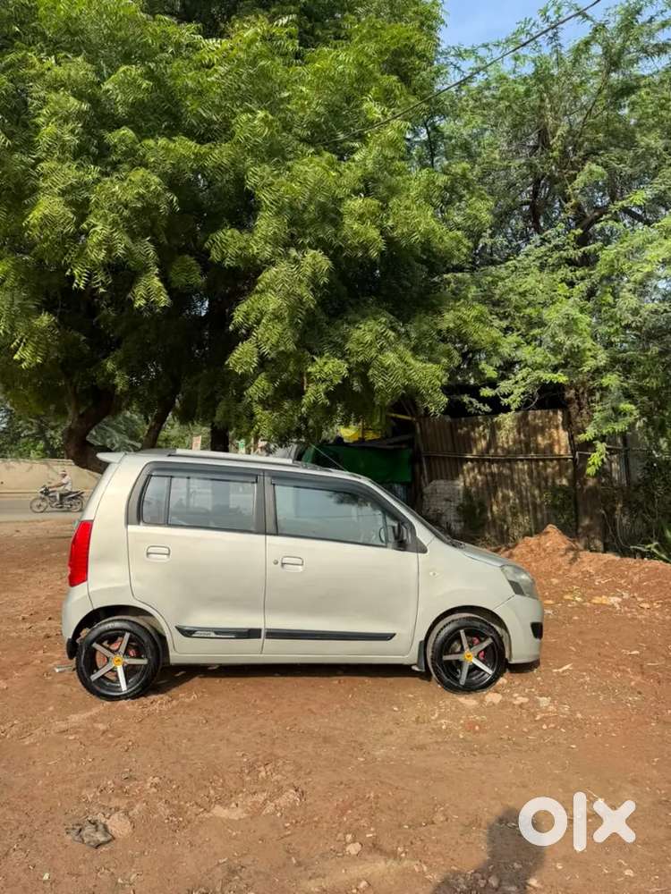 Maruti Suzuki Wagon R 2012-2013 Company Green Cng