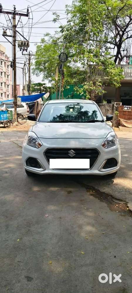 Maruti Suzuki Swift Dzire 1.2 Lxi Bsiv, 2023, Cng & Hybrids