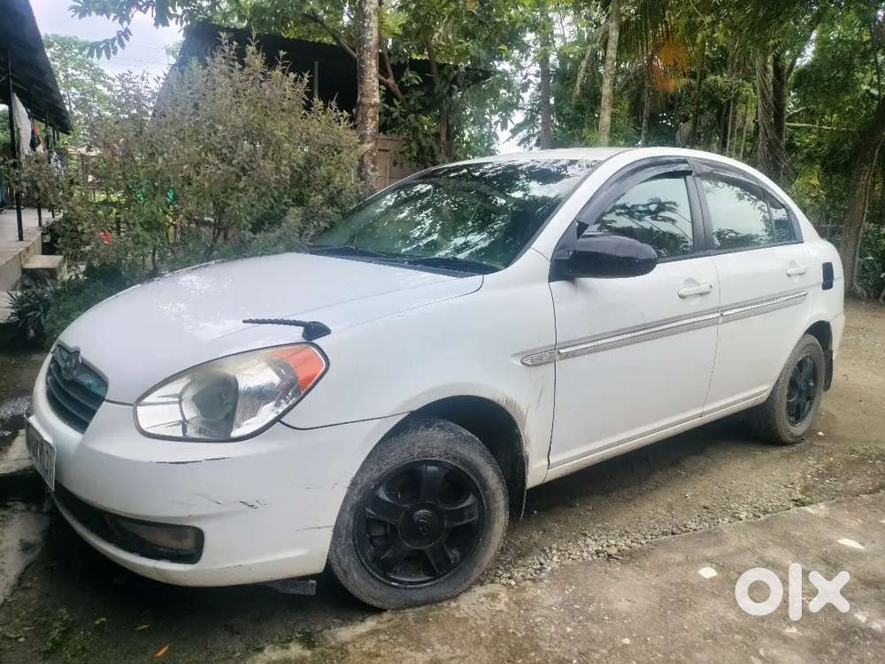 Hyundai Verna Sx Petrol 2010