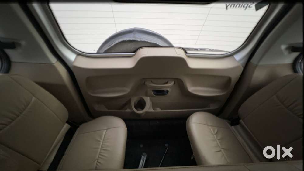 Mahindra Tuv 300 T8, 2015, Diesel