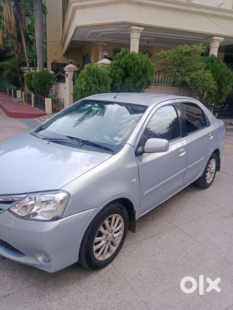 Toyota Etios 2013 Diesel 98300 Km Driven