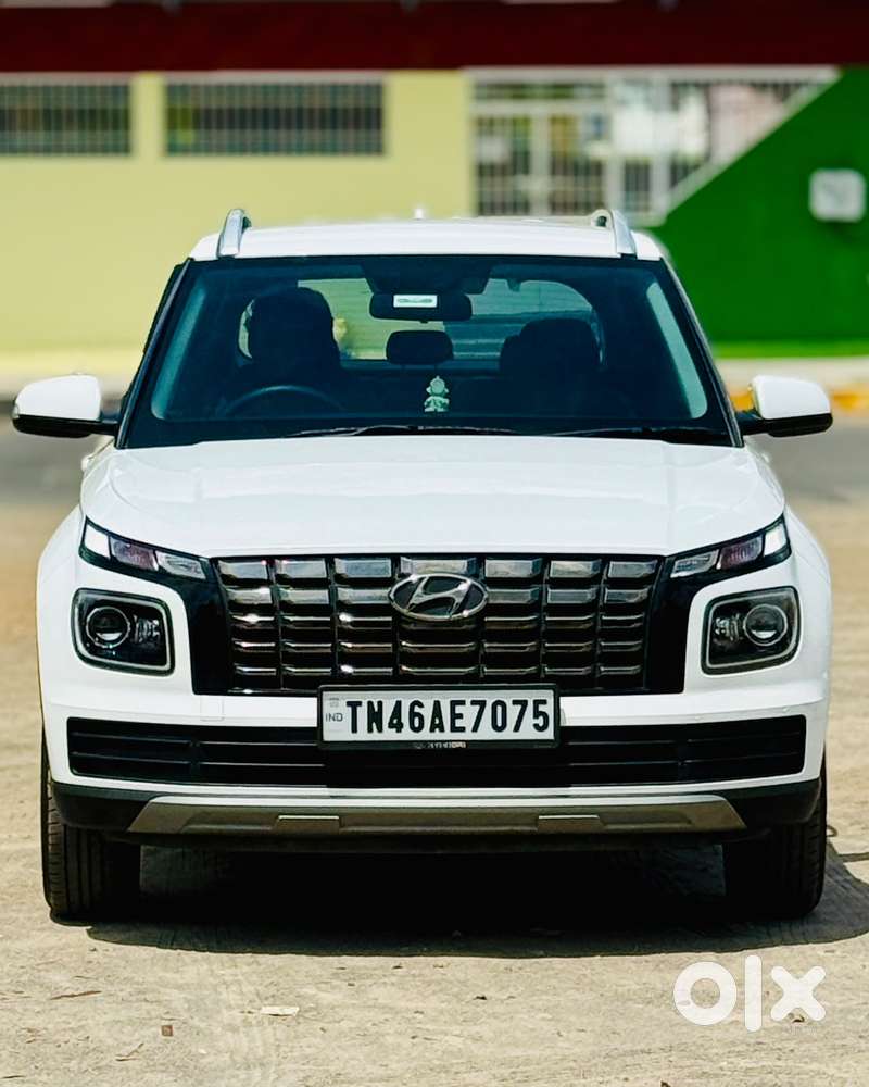 Hyundai Venue S 1.2 Petrol, 2024, Petrol