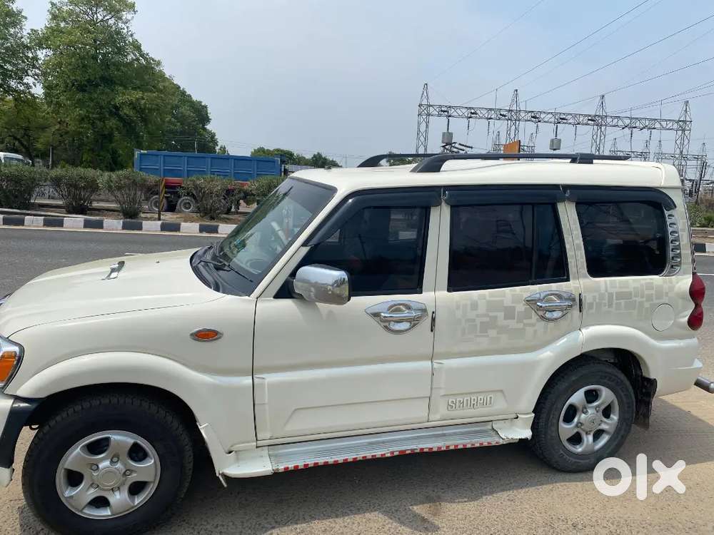 Mahindra Scorpio Classic 2016 Diesel 95000 Km Driven