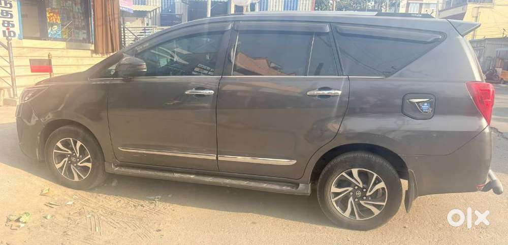 Toyota Innova Crysta 2.4 V, 2022, Diesel