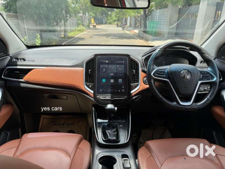 Mg Hector Plus Sharp Pro 1.5 Turbo Petrol 6 Str Dual Tone, 2021, Pet..