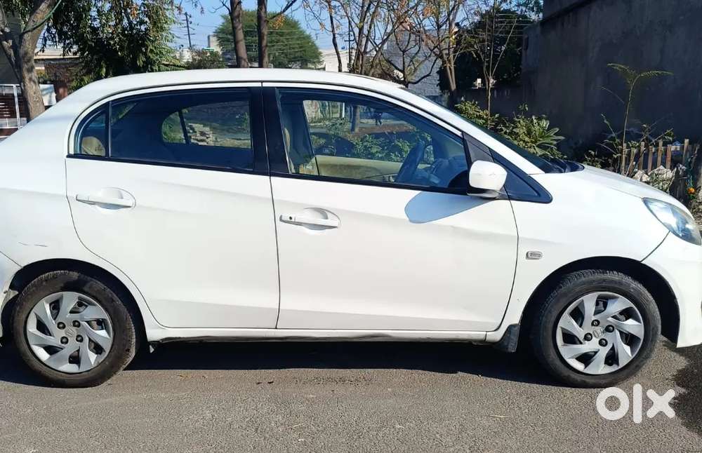 A Very Good First Owner Diesal Car Just 78k Kms Genuine Run , A Banker