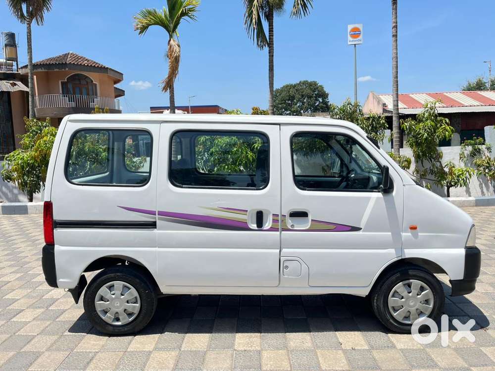 Maruti Suzuki Eeco 5 Seater Standard, 2017, Petrol