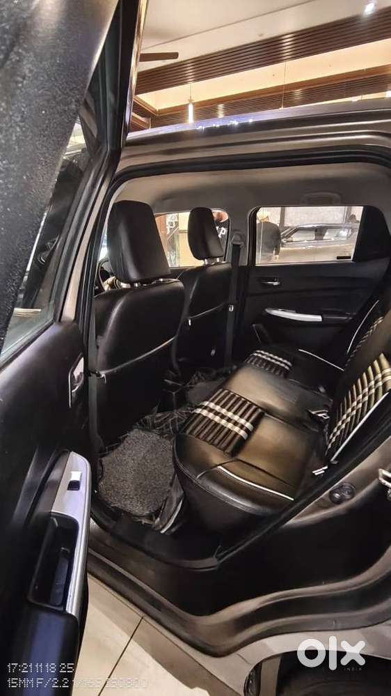 Maruti Suzuki Swift Vxi + Manual, 2022, Petrol