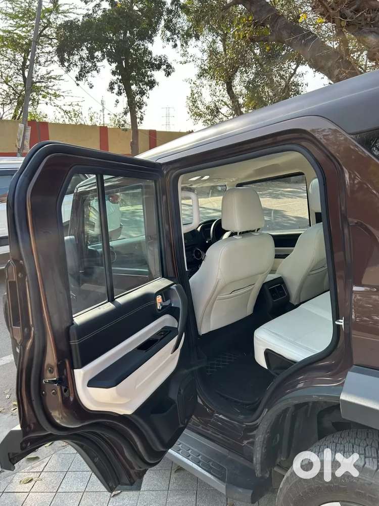 Mahindra Thar Roxx, 2025, Petrol