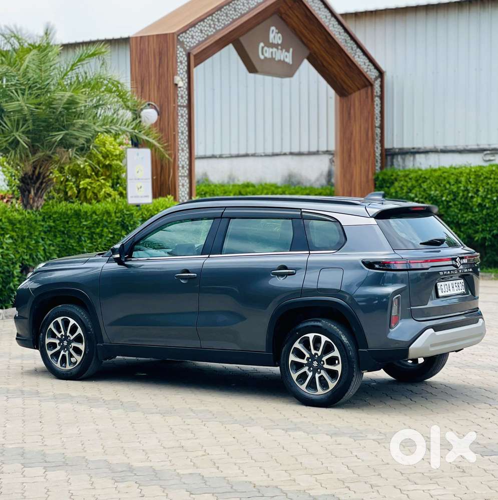 Maruti Suzuki Grand Vitara 1.5 Alpha Smart Hybrid At, 2023, Petrol