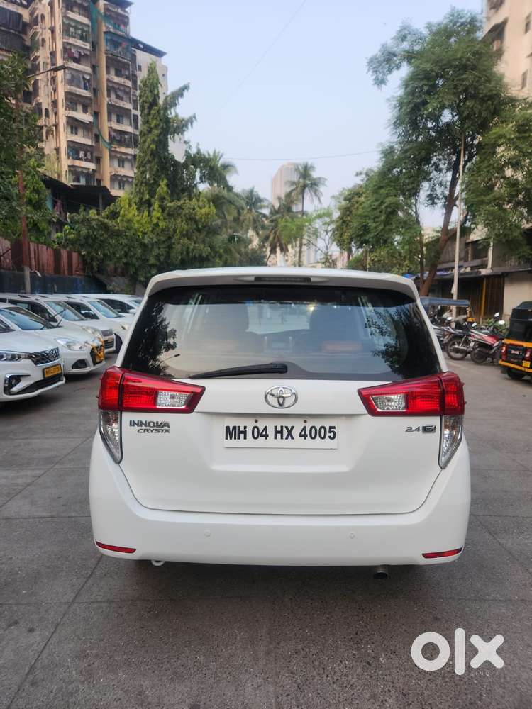 Toyota Innova Crysta 2.4 G Mt 7 Str, 2017, Diesel