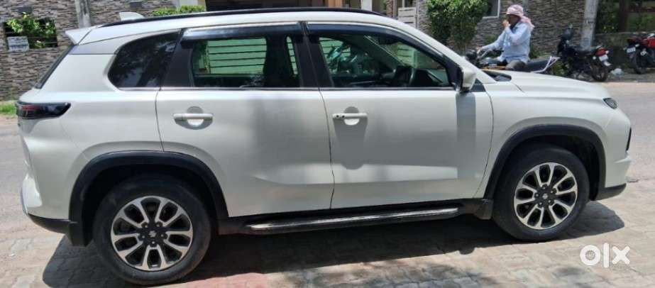 Maruti Suzuki Grand Vitara 1.5 Alpha Smart Hybrid, 2023, Petrol