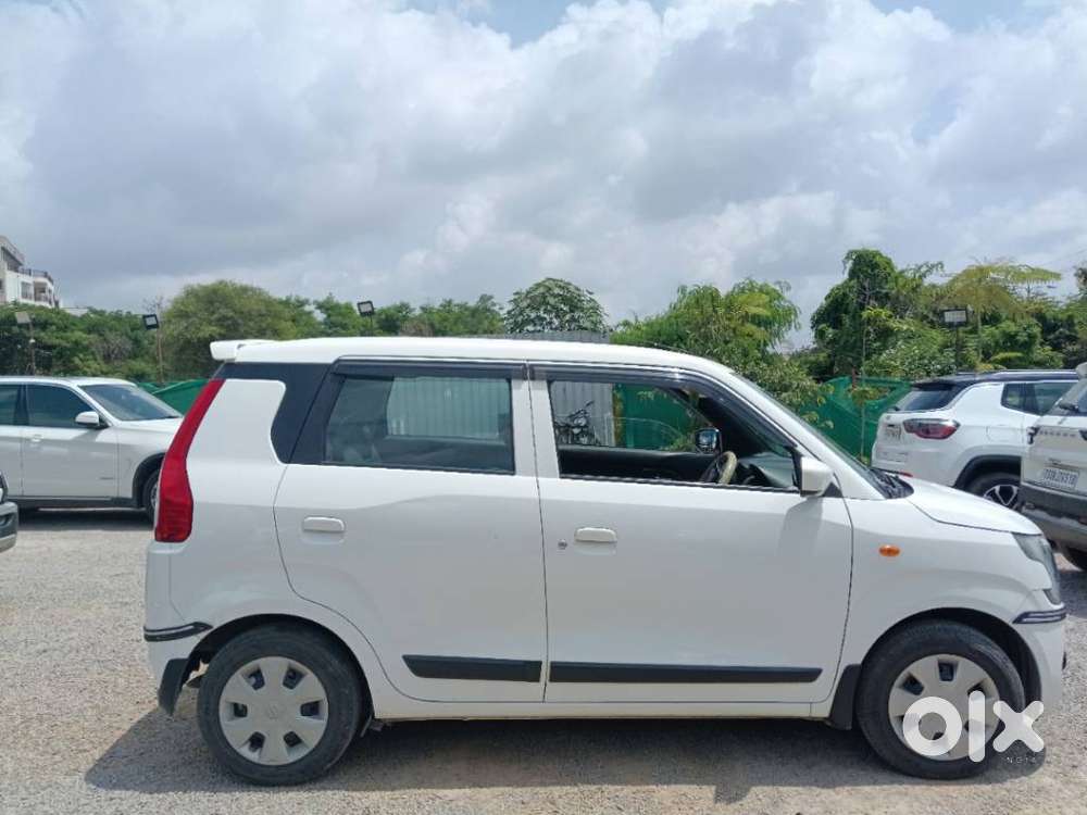 Maruti Suzuki Wagon R Vxi Plus, 2022, Petrol