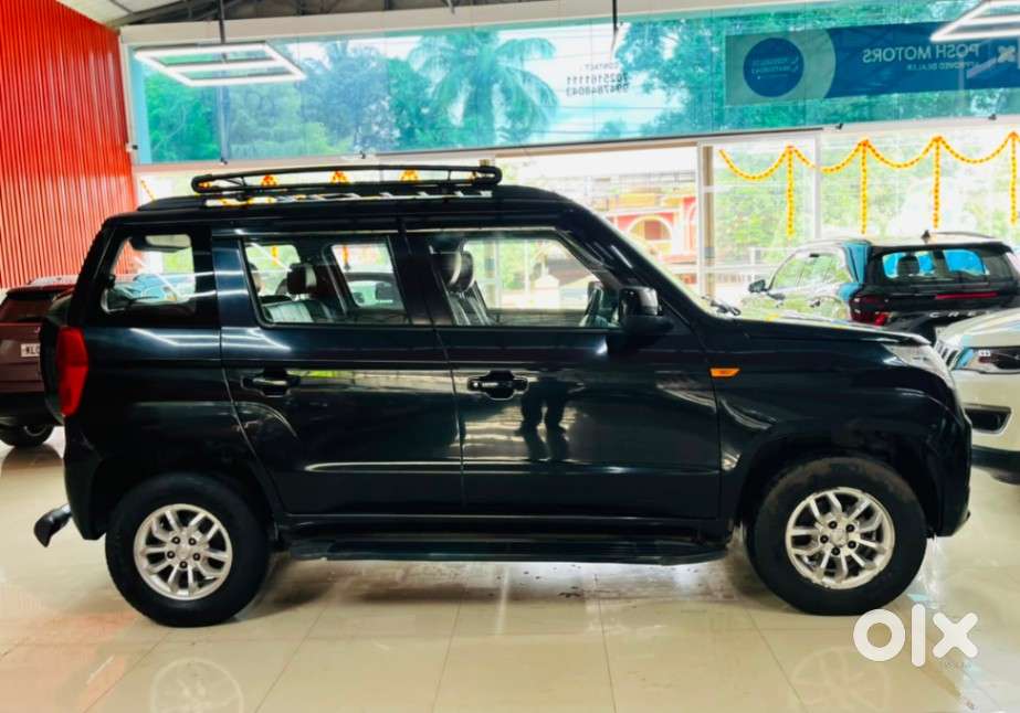 Mahindra Tuv 300 T8 Amt (automatic), 2016, Diesel