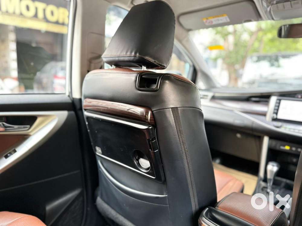 Toyota Innova Crysta Zx 2.4 Diesel 7 Seater, 2021, Diesel