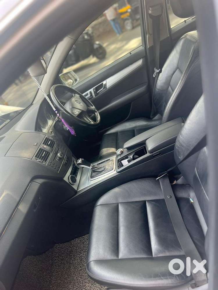 Mercedes-benz Automatic Petrol 2010