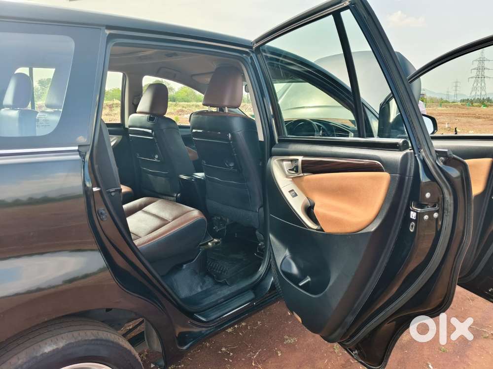 Toyota Innova Crysta 2.8z Automatic, 2018, Diesel