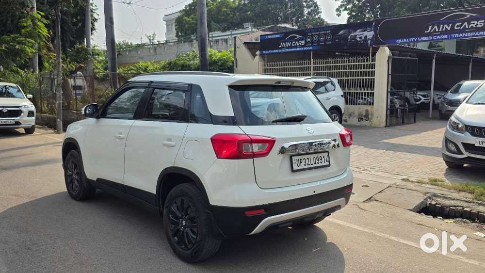 Maruti Suzuki Brezza 1.5 Zxi Smart Hybrid, 2020, Petrol