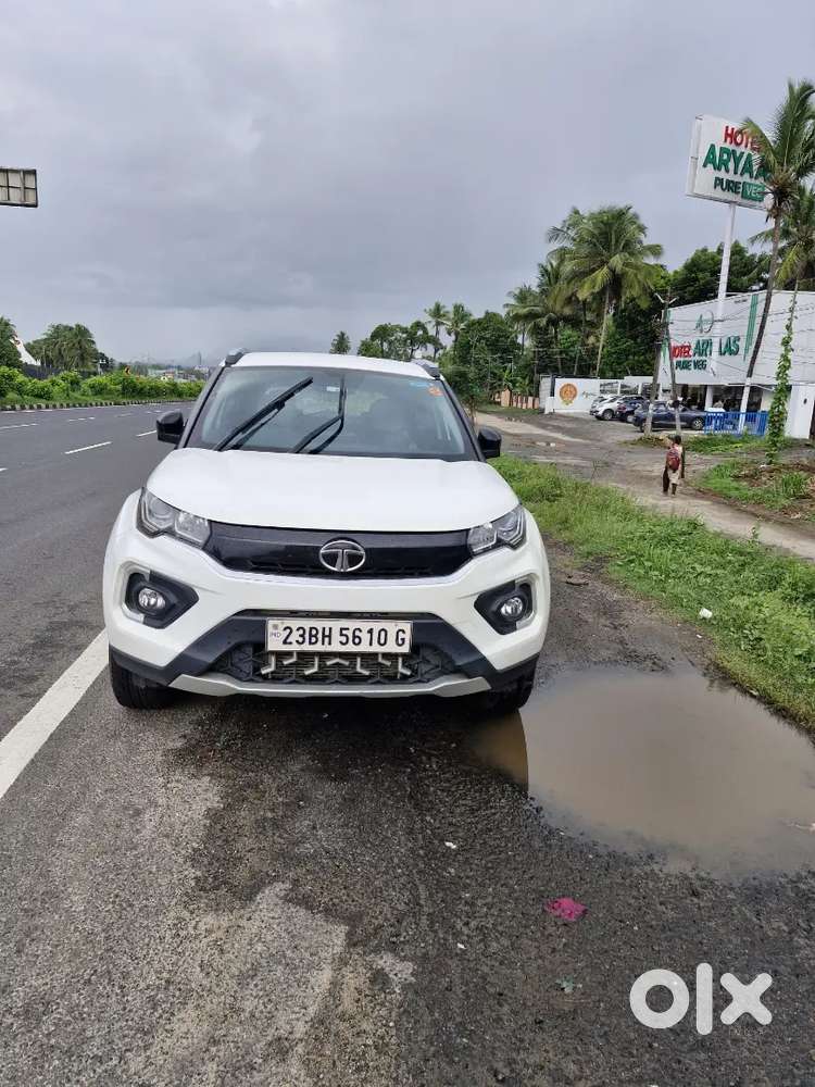 Tata Nexon 2023 Petrol Well Maintained. Car
