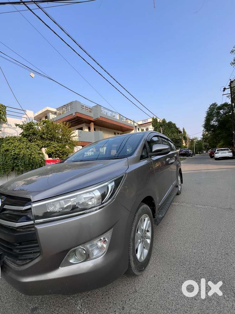 Toyota Innova Crysta 2.4 Gx Mt 8s, 2019, Diesel