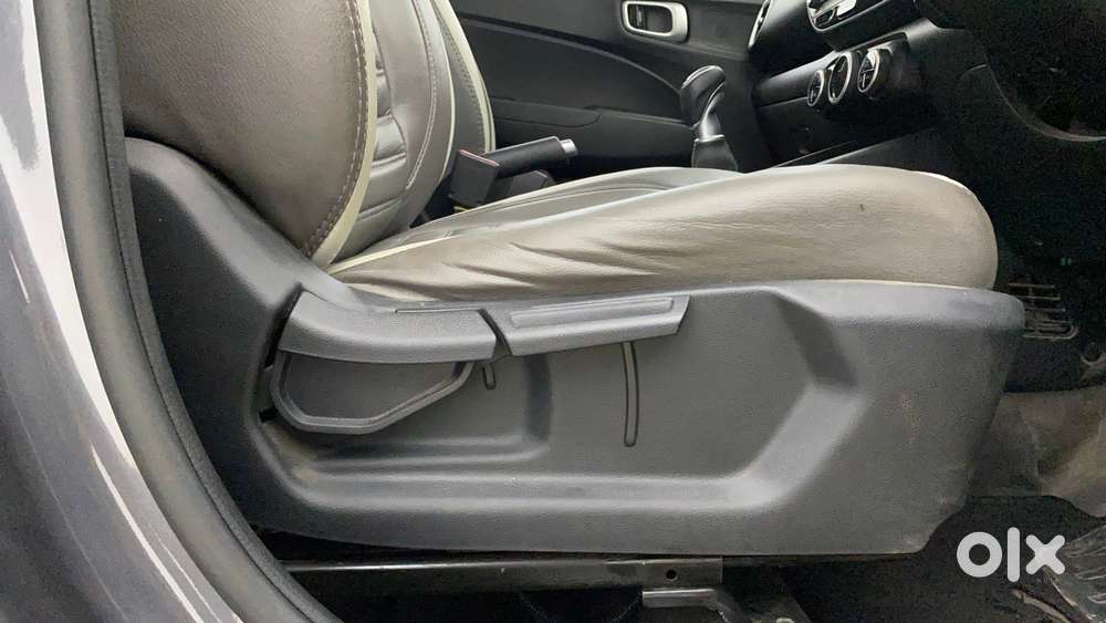 Hyundai Venue 1.0 Sx Turbo Imt, 2022, Petrol