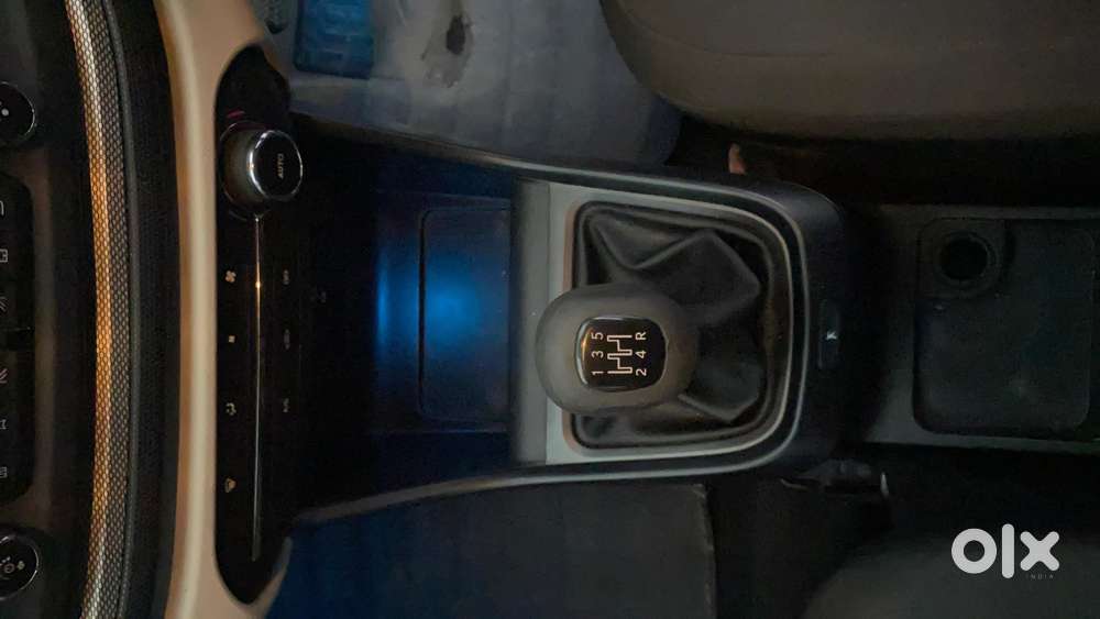 Tata Altroz 1.2 Xt, 2021, Petrol