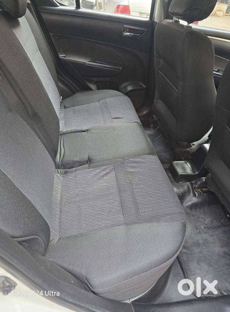 Maruti Suzuki Swift Vxi 1.2 Abs Bs-iv, 2015, Petrol