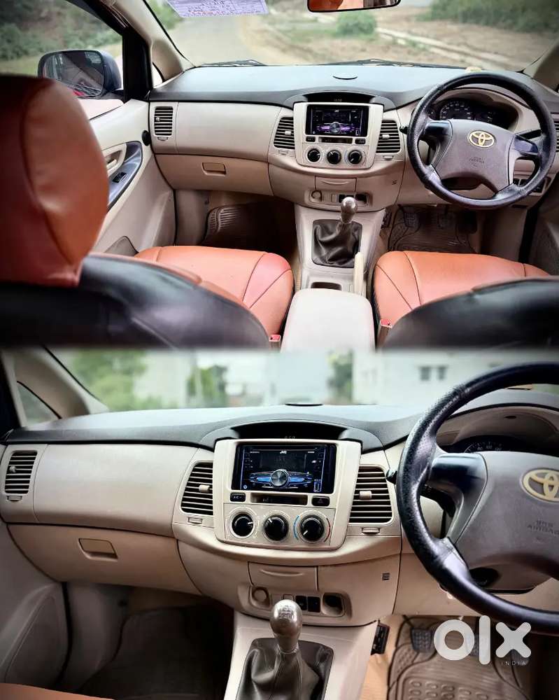 Toyota Innova 2012