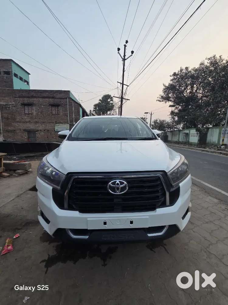Toyota Innova Crysta 2016 Diesel 192000 Km Driven
