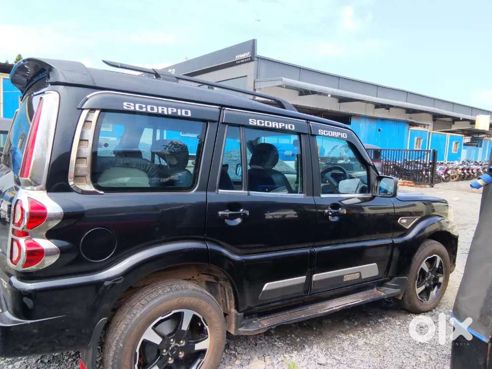 Mahindra Scorpio S11 2023